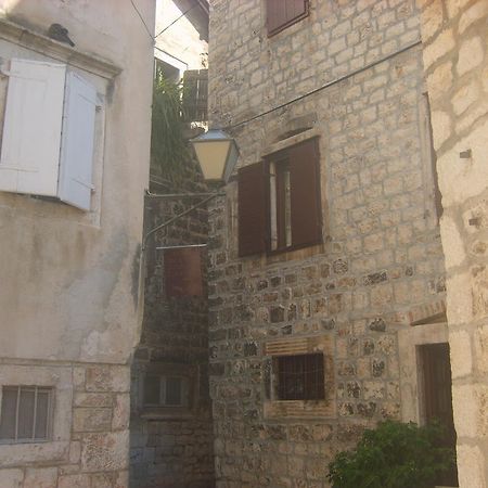 Rooms Roso Trogir Exterior foto