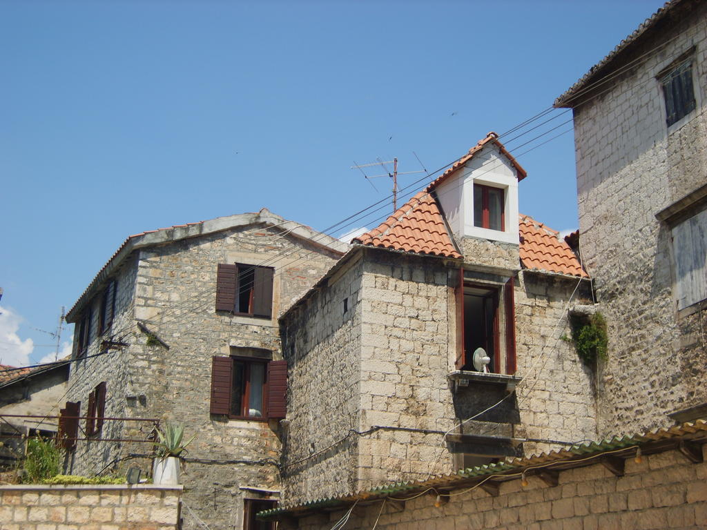 Rooms Roso Trogir Exterior foto