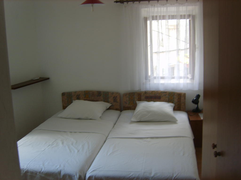 Rooms Roso Trogir Quarto foto