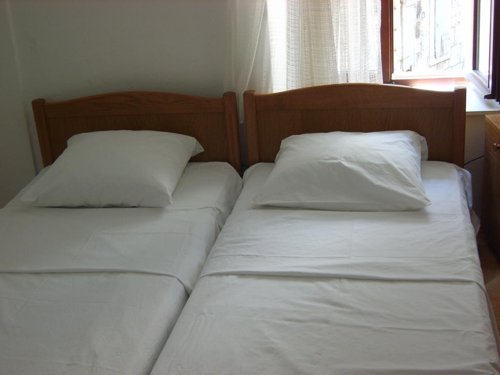 Rooms Roso Trogir Quarto foto